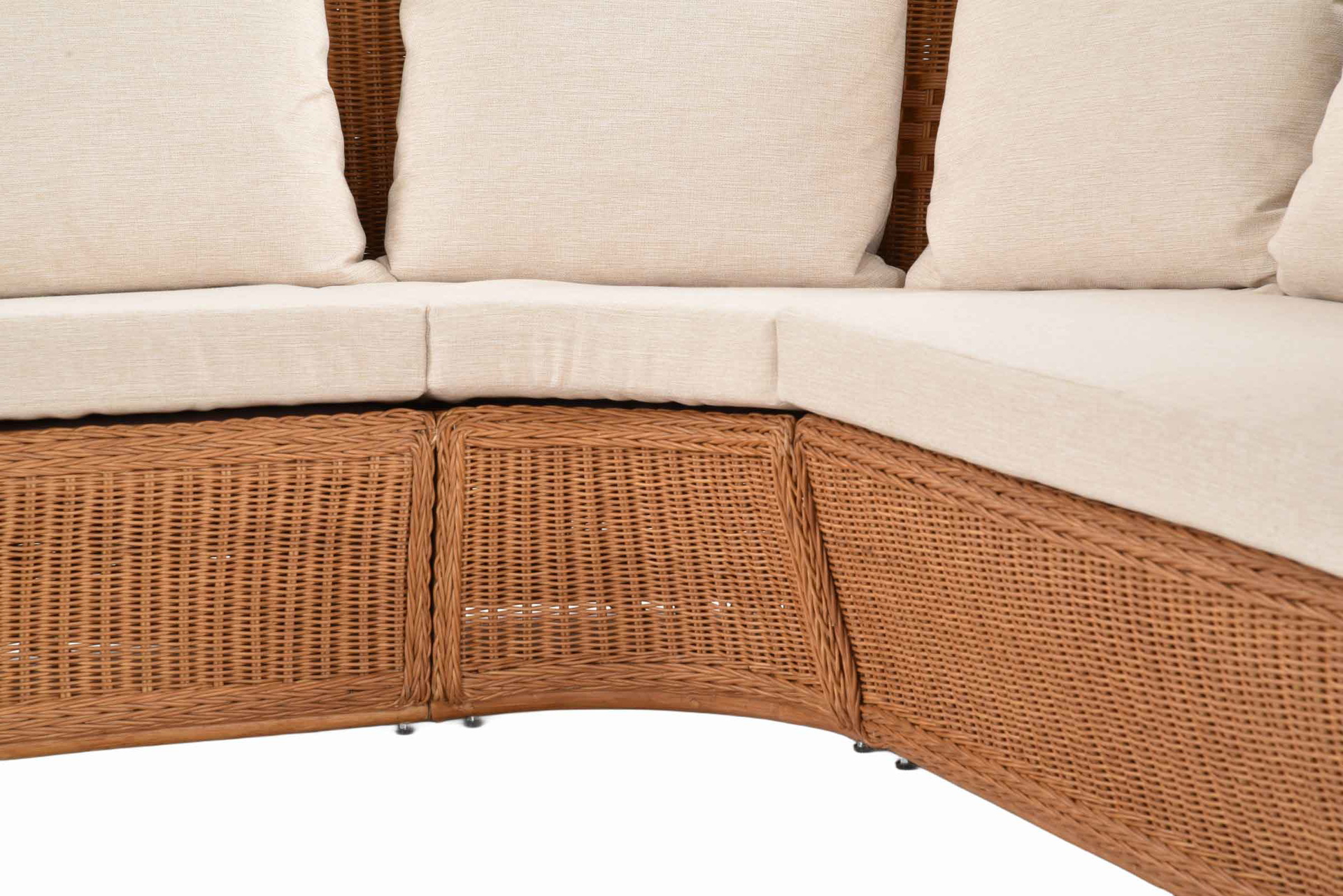 Elegantes Wohnzimmer Ecksofa St.Tropez 235x235cm aus Rattan | Cognac