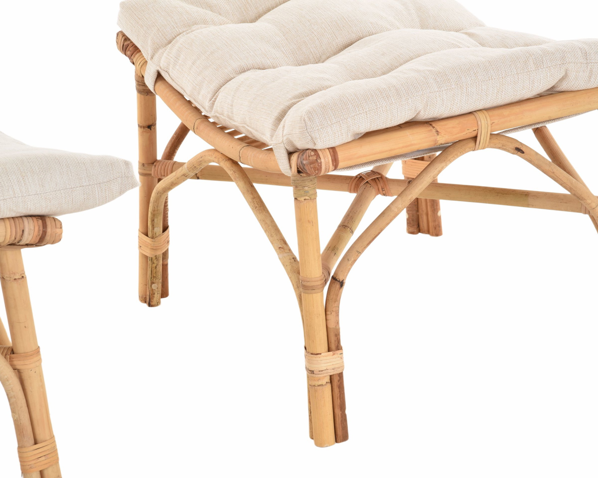 Loungestuhl mit Hocker Pai aus Natur Rattan | Manau